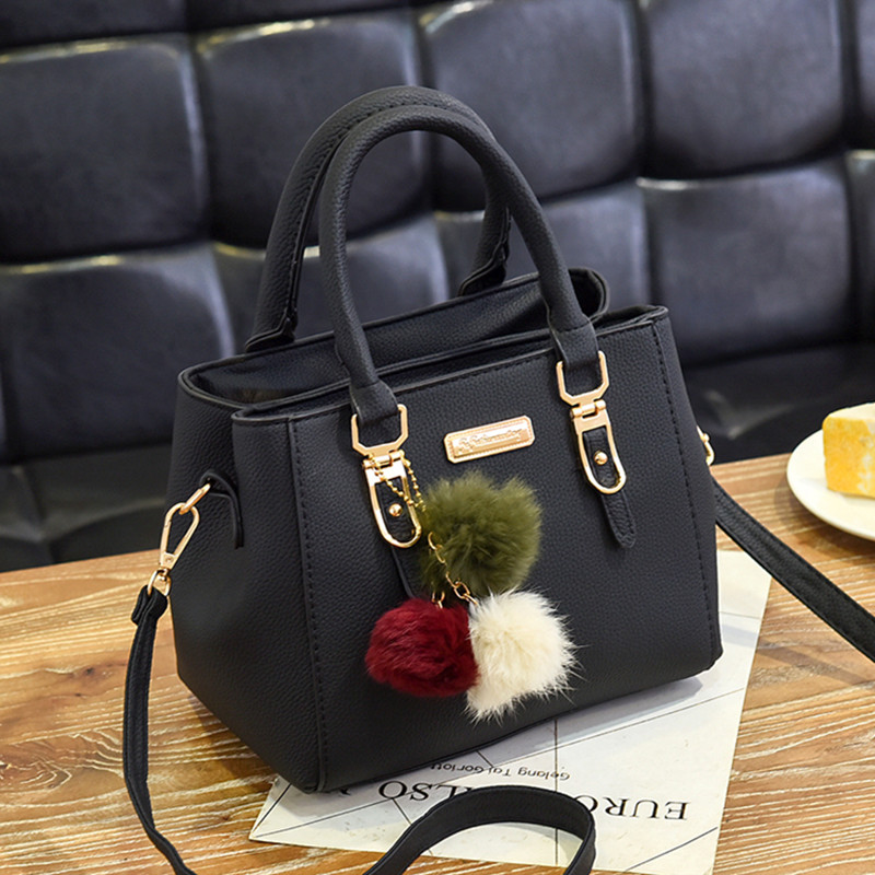 leather bag girl