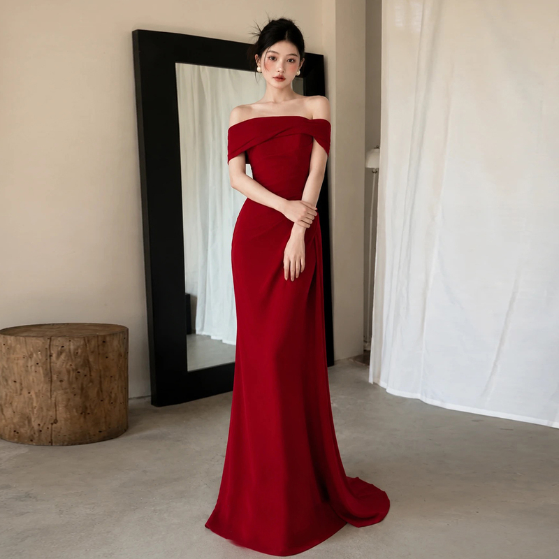 One-Shoulder Toast Dress for the Bride, Simple Burgundy Fishtail Wedding Dress for the Return Home Ceremony, Engagement, Thank-You Banquet, Satin Evening Dress