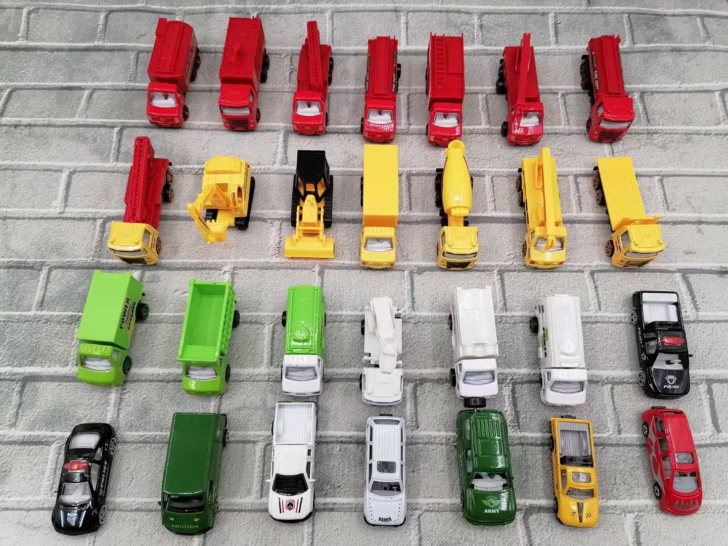 Clear Goods Sex Engineering Car Toy Sets Children Excavation Push Earth Hook Machine Boy Small Car Transport Tipping Bucket Cement Car