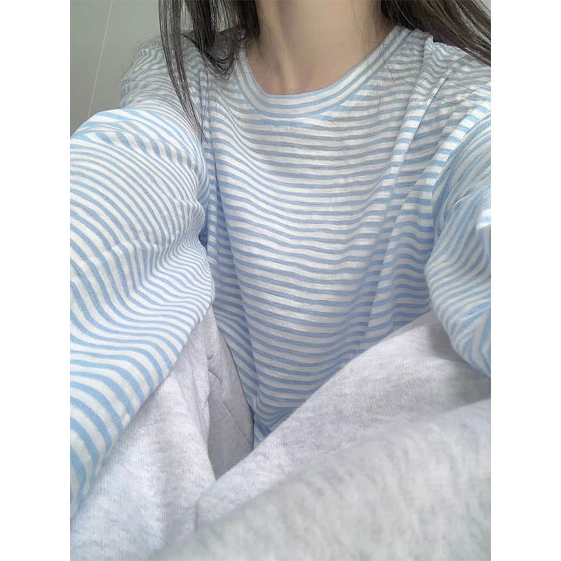 Blue Striped Long-Sleeved T-Shirt for Women, Autumn 2026 New Style, Loose-Fitting Base Shirt, Petite Lazy Style Short Top Blue Striped Long-Sleeved T-Shirt for Women, Autumn 2026 New Style, Loose-Fitting Base Shirt, Petite Lazy Style Short Top