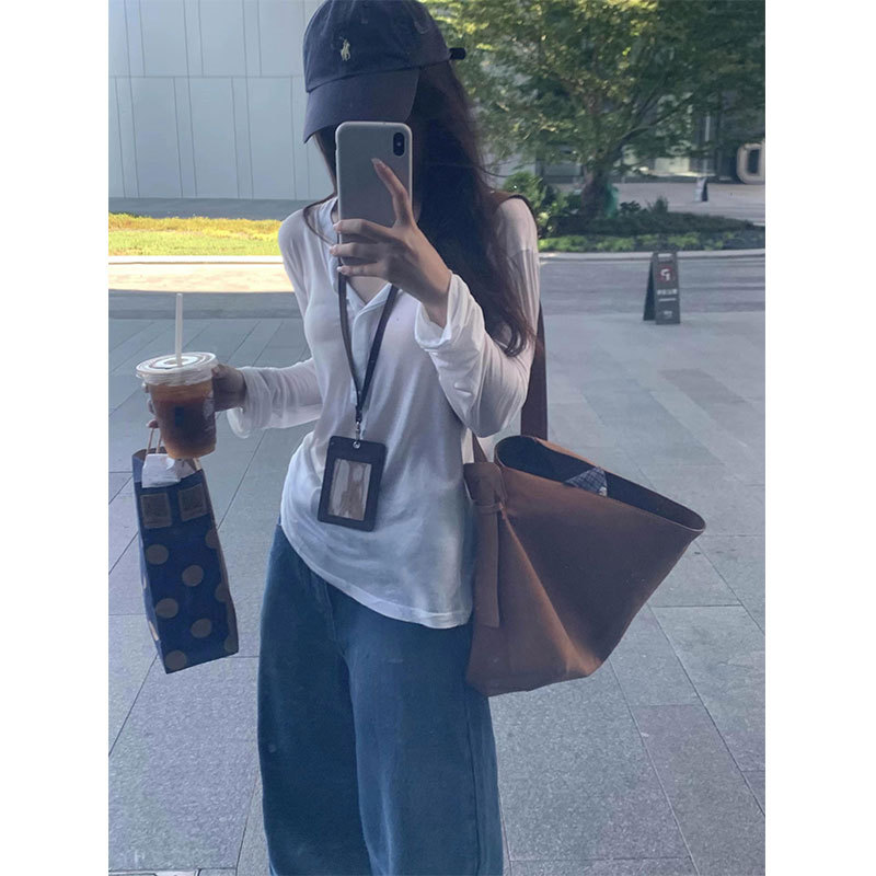 White Sun Protection Blouse V-Neck Long-Sleeved T-Shirt for Women Summer 2026 New Thin Loose Lazy Style Design Top