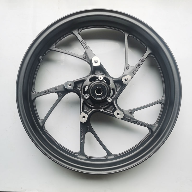 Applicable Honda locomotive CBF190R storm eye Mentor 190X country 4 front wheel hub front wheel 17 inch front ring