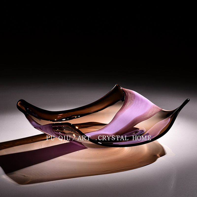 Light Luxury Brown Rolled-Edge Glass Fruit Plate, High-End, Exquisite, and Aesthetically Pleasing, Suitable for Living Room Coffee Tables, Large Glass Fruit Plate