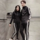 Các cặp đôi xuân hè 2019 mới mặc trang phục thể thao nam phù hợp với nữ phiên bản Hàn Quốc của áo len giản dị trùm đầu hai mảnh phù hợp với Slim - Thể thao sau