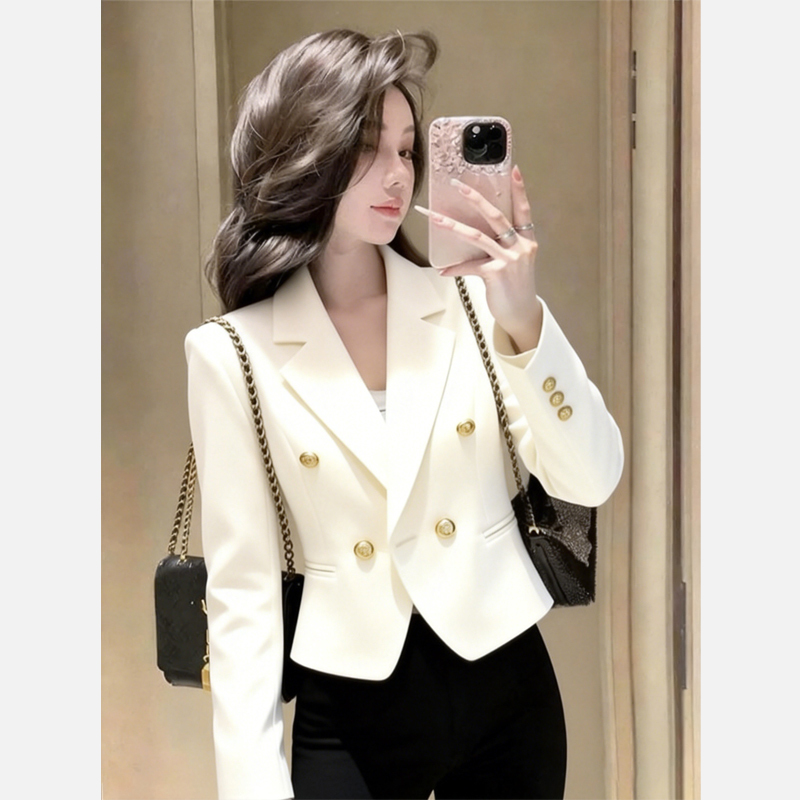 Chanel-Style White Short Blazer for Women, 2026 Spring/Summer New Double-Breasted Versatile Casual Jacket for Petite Figures Chanel-Style White Short Blazer for Women, 2026 Spring/Summer New Double-Breasted Versatile Casual Jacket for Petite Figures