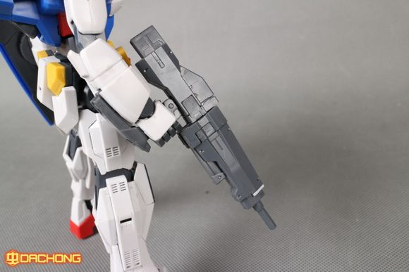 Bộ sưu tập lớp lớn trong nước Mô hình lắp ráp MG1 / 100 ra khỏi bản in Gundam Free 2.0 màu xanh dị giáo màu đỏ sói dị giáo màu vàng - Gundam / Mech Model / Robot / Transformers 	mô hình robot người