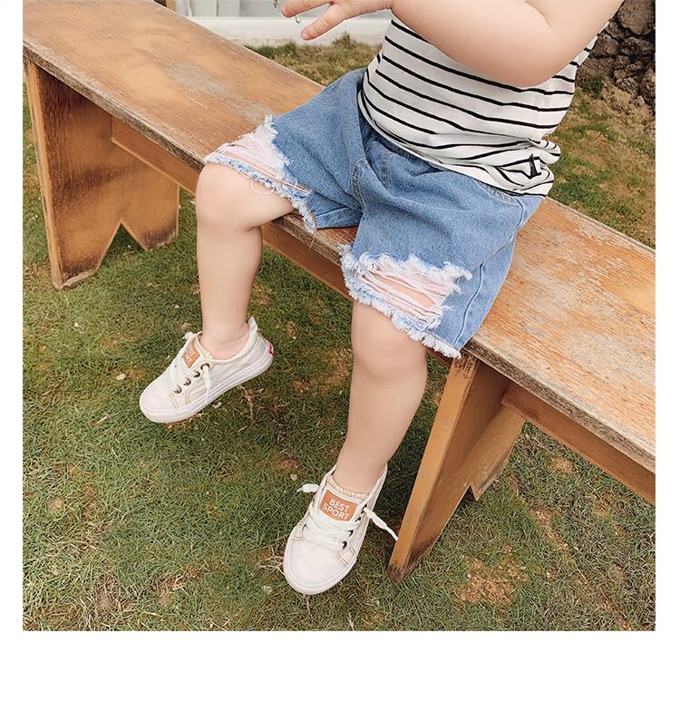 Quần áo trẻ em Tinky denim denim quần lửng lỗ lớn mùa hè 2019 quần trẻ em mới giản dị trong quần trẻ em - Quần quần áo bé gái