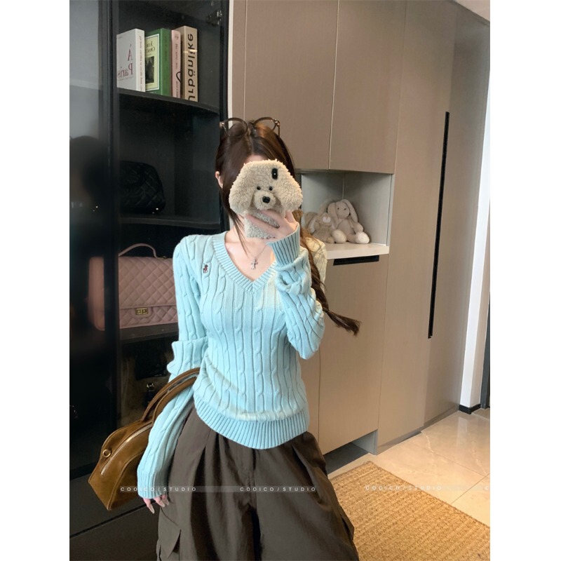 Pphome Korean-Style Elegant Green V-Neck Cable-Knit Long-Sleeve Sweater for Women, Autumn Slim-Fit Slimming Knit Top Pphome Korean-Style Elegant Green V-Neck Cable-Knit Long-Sleeve Sweater for Women, Autumn Slim-Fit Slimming Knit Top