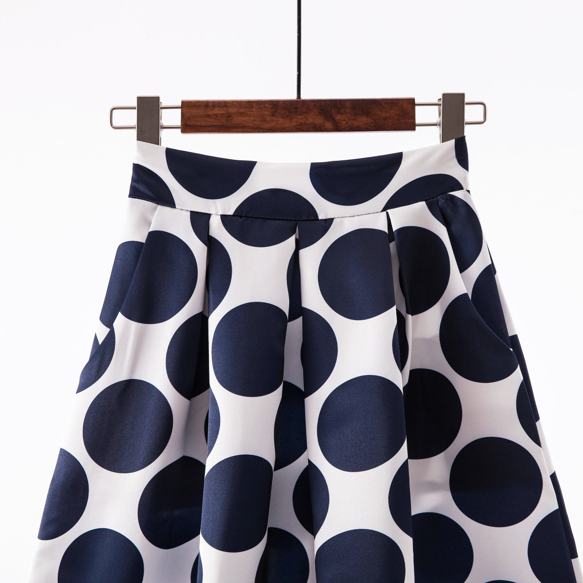 Wome dress White Contrast Polka Dot Print Maxi Skirt