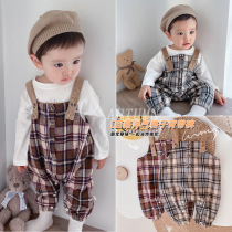 0 -- 1-3 years old infant backpack pants Korean version of new spring and autumn male and female baby Plaid wide crotch foreign gas conjoined pants