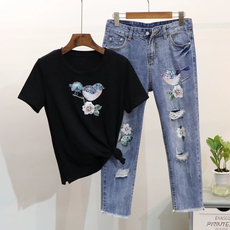 Trạm châu âu 2018 mùa xuân mới đính cườm sequins chim ngắn tay t-shirt + lỗ bảy điểm jeans phù hợp với nữ thủy triều quần tập yoga ống rộng