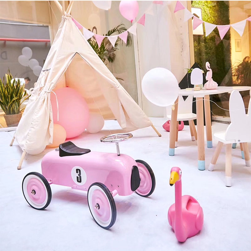 ins Nordic metal wave bibus retro children's room school walker walking car four wheels sliding photo photo gallery props