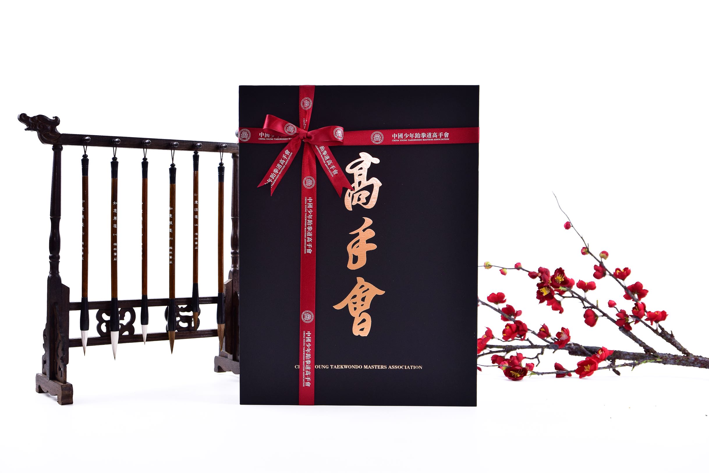 Chinese juvenile Taekwondo master will do uniform gift box only gift box