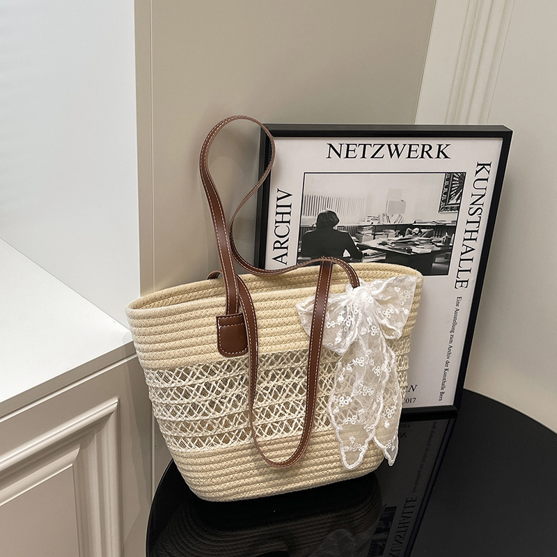 Handmade Straw Bag for Women 2025 New Large-Capacity Elegant Woven Satchel Shoulder Bag Armpit Bag Beach Bag