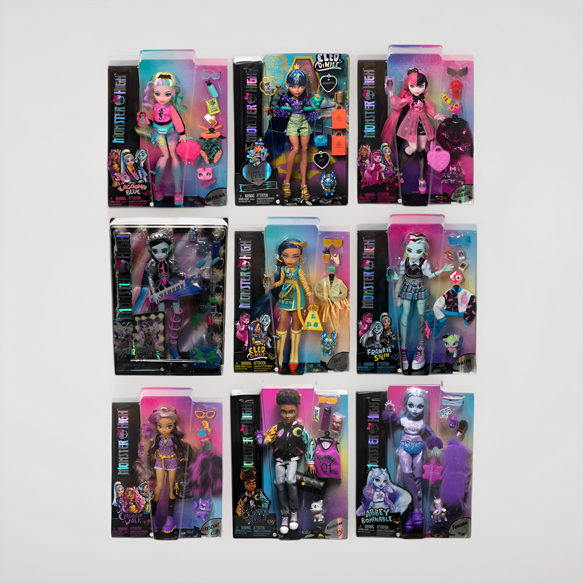 Подвижная кукла Monster High, артикулируемая коллекционная, 10.9 см, разные стили
