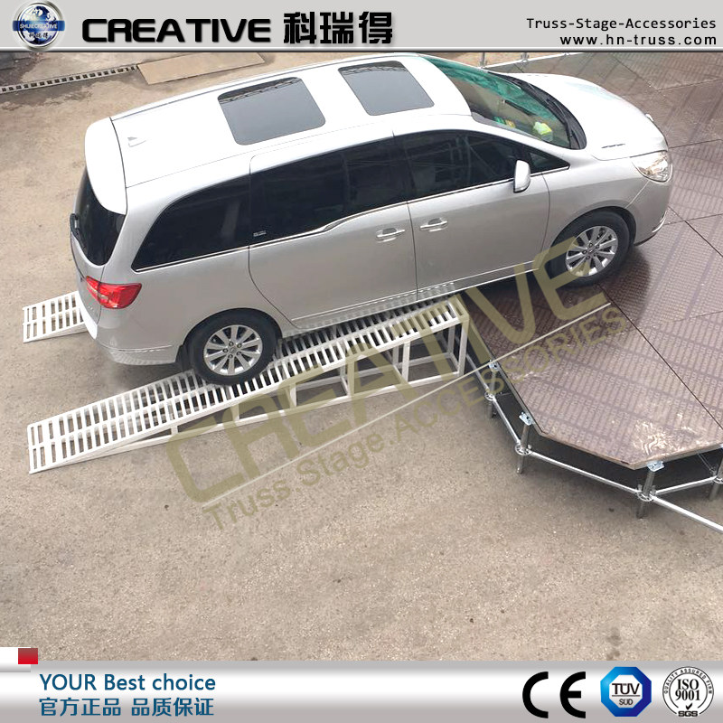 Steel reamer stage folding and lifting activities assembled stage truss lighting frame background truss manufacturers Guangdong