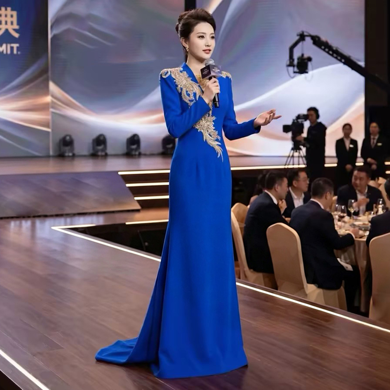 Blue High-End Host Evening Gown Long-Sleeved 2026 New Model Dignified and Elegant Vocal Solo Concert Performance Conductor