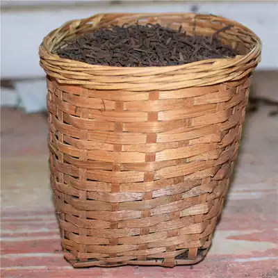 Liubao tea old tea stem tea bone tea stem black tea tea stalk glycol 200g 8 years old boiled tea tea stem