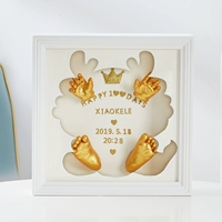 Полнолуние детские руки и нога печатают руки и машет