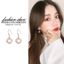 Fashion high-grade earrings 2020 New Tide temperament earrings women Korean Net red French atmosphere Spring earrings