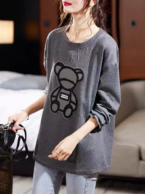 September Momo European station large size new bear sticker round neck sweater loose fat sister women's clothing 2022 autumn clothing