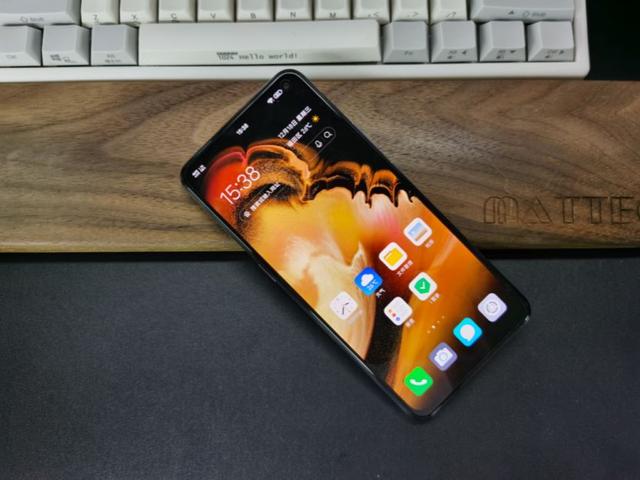 VIVO X30 Pro三种颜色10