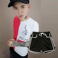 Xã hội anh chàng tay ngắn phù hợp với mùa hè nam đẹp trai xu hướng Slim set of a Spirit fast red man Quần short quần thô nam