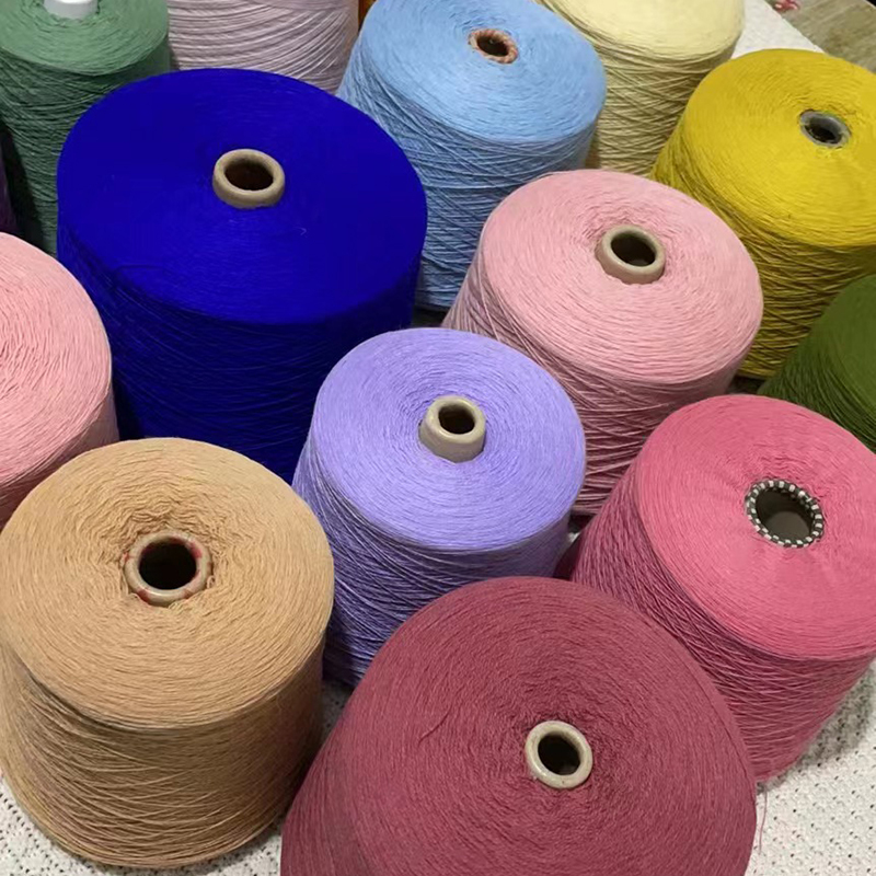Factory Clearance Sale 100% Pure Cashmere Yarn Stock Surplus High-End Hand-Knitted Cashmere Yarn Clearance Sale