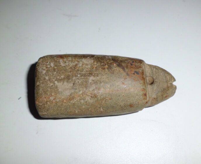 Green and green stone weighing stone weight weighing with ancient play nostalgia Other collections Miscellaneous antique old objects Furnishing Hot Pins