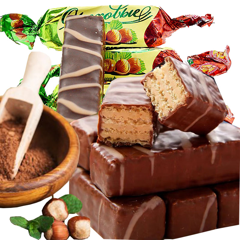 Originally imported from Russia Slavic brand four hazelnuts crushed hazelnut sandwich chocolate wafer candy zero food