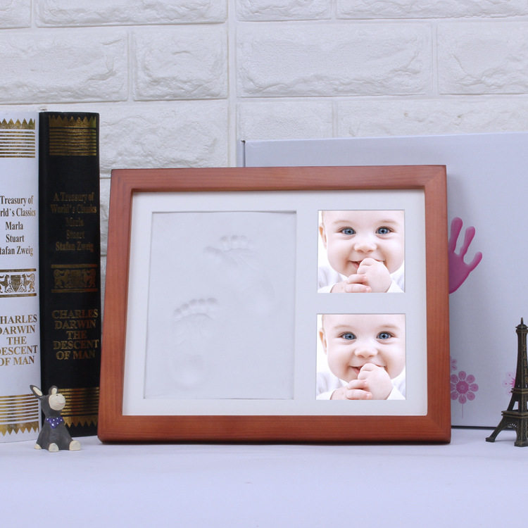 Solid wood hand and foot printing mud Photo frame dust belt cover Children's hands and feet printed baby full moon souvenir high-grade 100-year-old gift