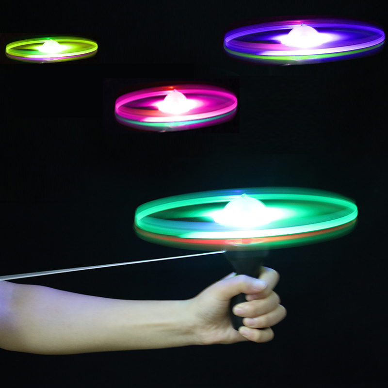 Pull Wire Flying Saucer Creative Children's Toy Square Stock Source Yiwu Small Toy Ground Shine Night Market Flash Flying Saucer