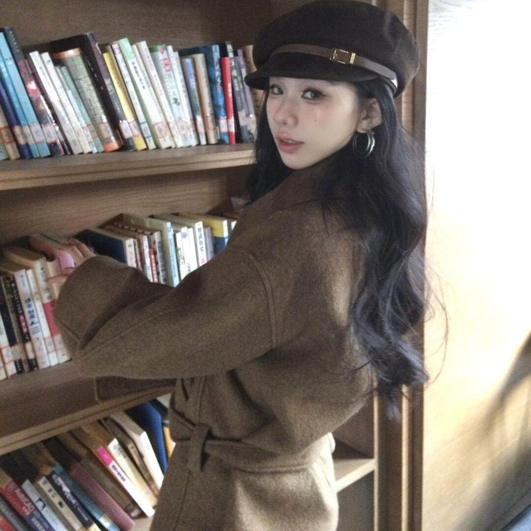 Korean-style British retro painter's hat, wide brim, makes your face look smaller, suede beret, retro and fashionable, popular on Instagram.