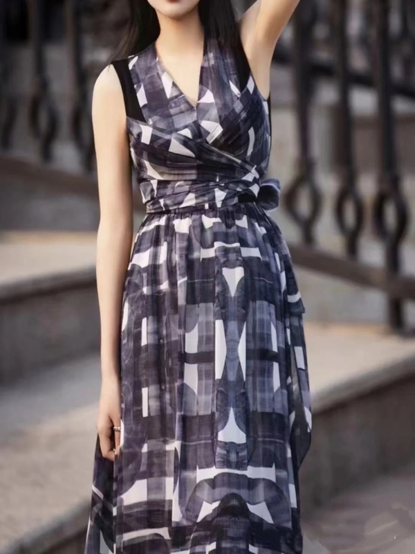 Shopping Mall Baqian 2026 V-Neck Sleeveless Belted Slim Dress Vacation Style Beach Dress Long Dress for Women Shopping Mall Baqian 2026 V-Neck Sleeveless Belted Slim Dress Vacation Style Beach Dress Long Dress for Women