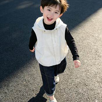 2026 spring and autumn boys and girls hooded vest korean version