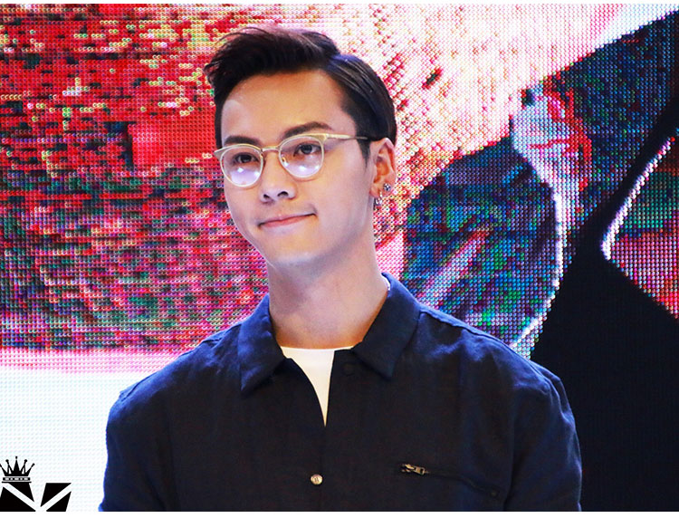 Chen Weizhen cũ chín cửa với khung kim loại tròn đầy đủ retro kính phẳng thương hiệu thủy triều Hàn Quốc có thể được trang bị cận thị kính dior