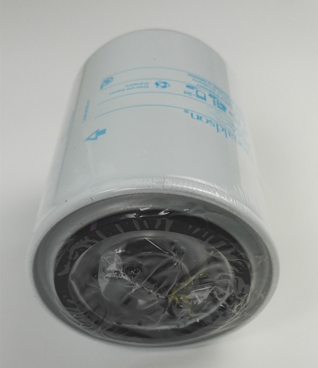 Donaldson diesel fine filter is suitable for Komatsu PC300-7 310-6 300 PC360-7 diesel filter