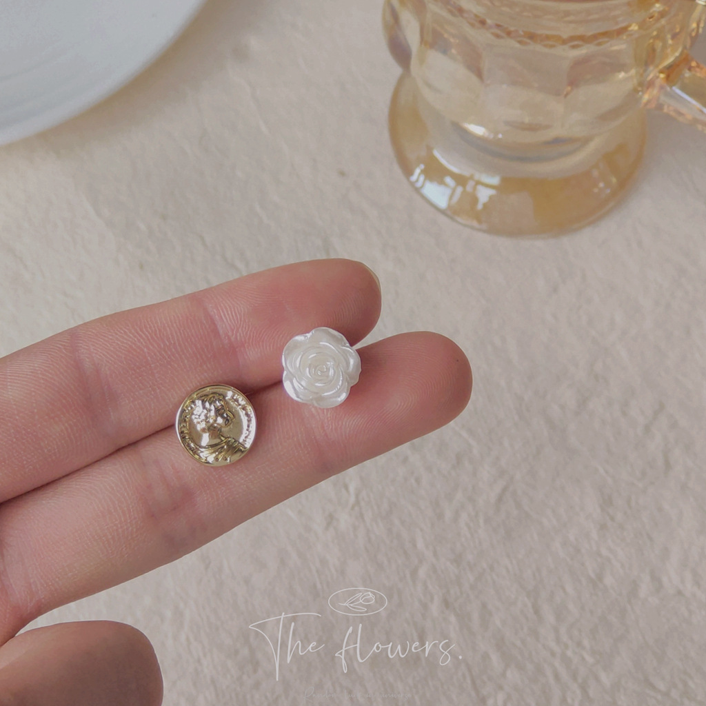 GANMOGU gold coins and roses can have both gentle and asymmetrical design sense 925 silver needle ear needle female earrings inlay