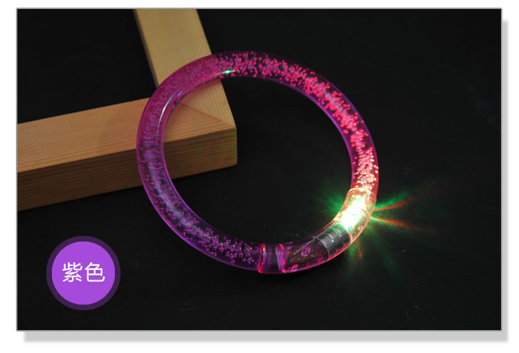 Vòng đeo tay acrylic hoạt động dạ quang dạ quang thanh bên đêm cung cấp bên cung cấp flash trẻ em đồ chơi nhỏ - Vòng đeo tay Cuff vòng tay lv