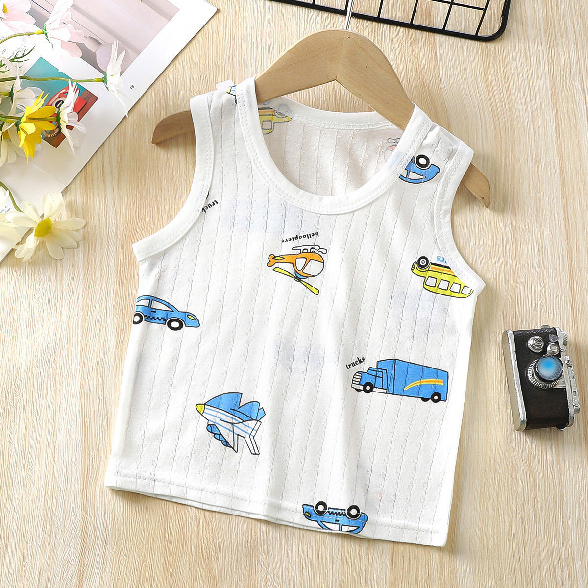 New Summer Children's pure cotton thin slimy vest 0 to 6 years old male and female baby small harnesses No sleeves Nets for children