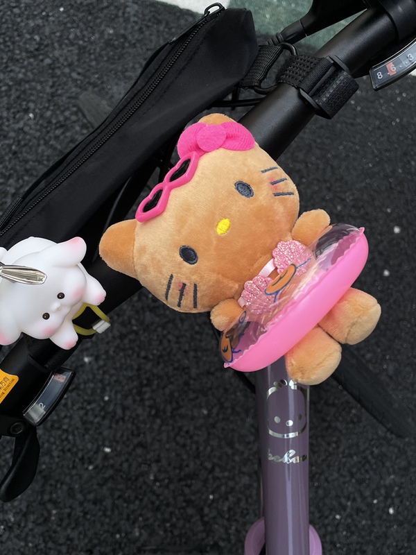 Kitty Black and White Swimming Ring Mcdonald's Staff Kt Bicycle Decoration Doll Universal for Road Bikes and Folding Bikes