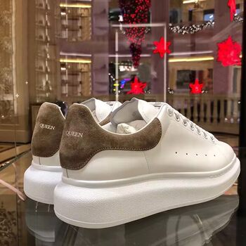 Genuine Leather Mcqueen White Sneakers for Men and Women, 2025 New Spring and Autumn Thick-Soled Height-Increasing Casual Board Shoes, Popular in Putian