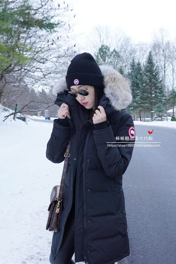 Zhang Jing begs Canada goose Canada Goose SHELBURNE Women's down to suit Canada