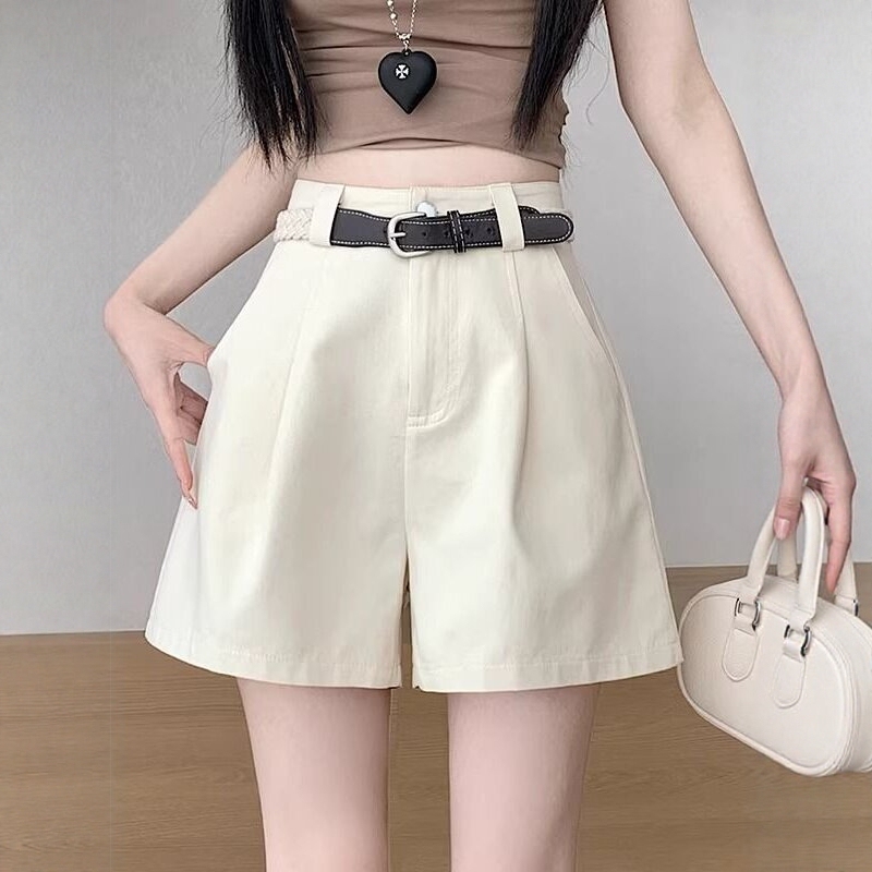 Pure Cotton High-Waisted Suit Shorts for Women, Summer 2026 New Style, Artistic Retro Straight-Leg Slimming Loose Four-Point Casual Pants Pure Cotton High-Waisted Suit Shorts for Women, Summer 2026 New Style, Artistic Retro Straight-Leg Slimming Loose Four-Point Casual Pants