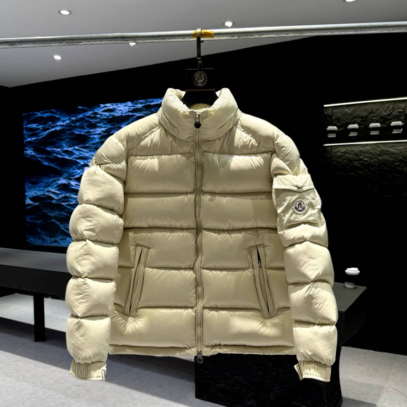 2025 Winter New down Jacket for Couples, Versatile Maya Glossy Short Style, Fleece-Lined, Thickened, Warm down Coat