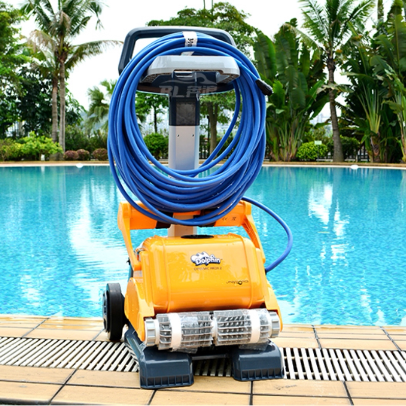 Dolphin 3002 sewage suction machine imported fully automatic swimming pool cleaning machine underwater vacuum cleaner swimming pool equipment