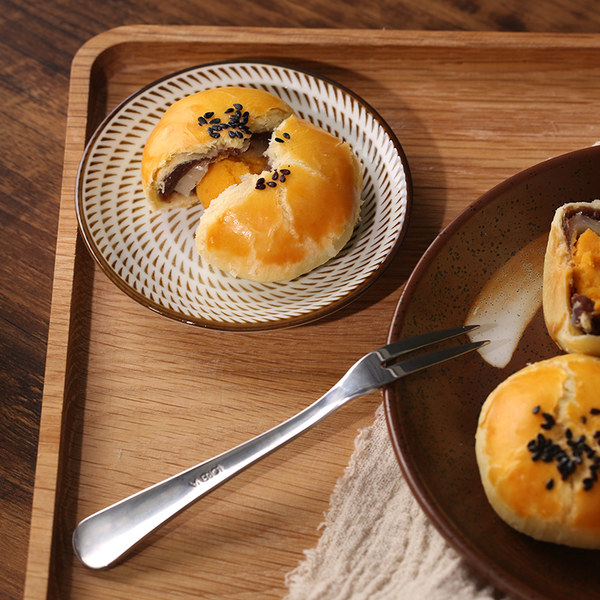 湖南老字号 有成斋 雪媚娘蛋黄酥 6个共380g礼盒装 天猫优惠券折后￥19.9包邮（￥39.9-20）另有8个散装可选