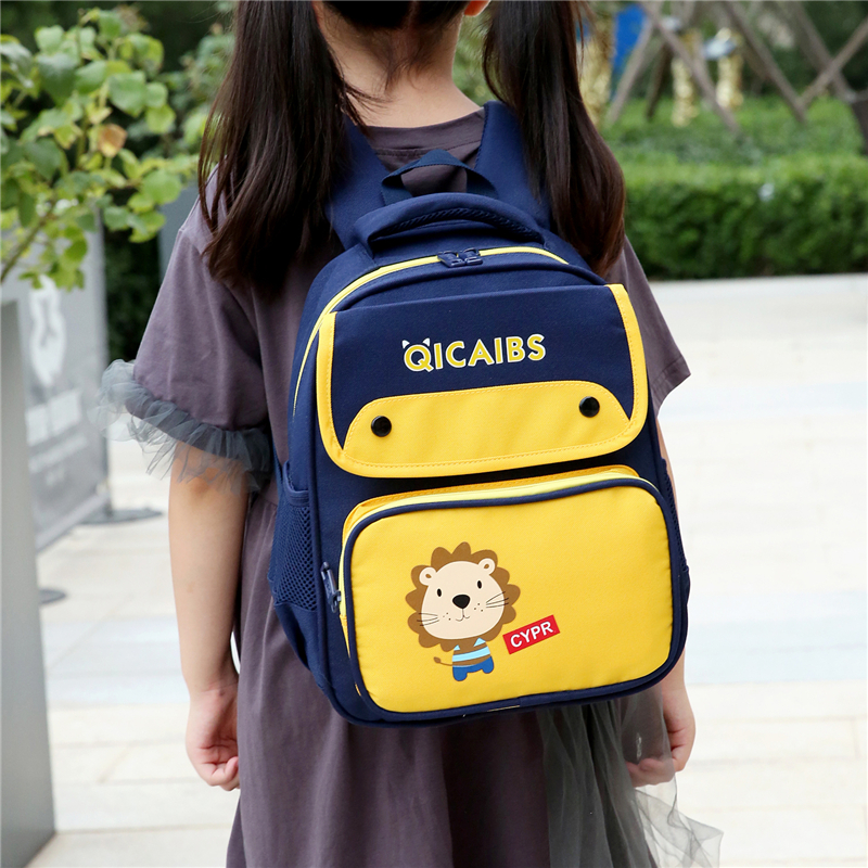 Children's schoolbag boys and girls cartoon backpack kindergarten middle and large class preschool class tide 1-3-6 grade primary school students