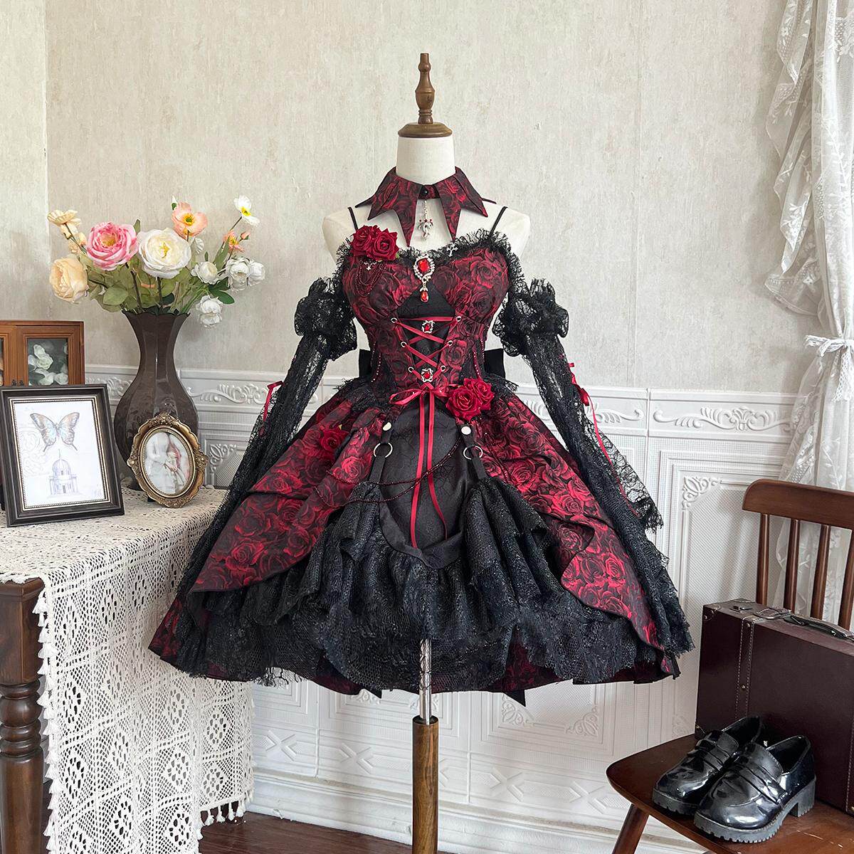 Black+Red Gothic Short Dress Princess Lolita Lace-up Spaghetti strap Bow Unique | eBay Black+Red Gothic Short Dress Princess Lolita Lace-up Spaghetti strap Bow Unique | eBay