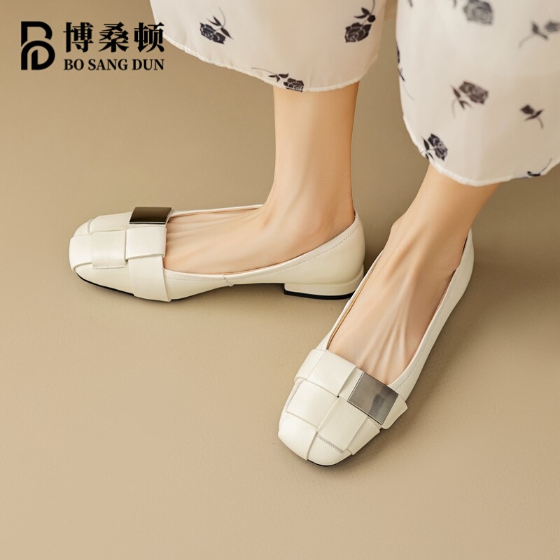Bosanton Shallow Flat Shoes for Women 2026 New Summer Silver French Square Toe Low-Heeled Shoes Genuine Leather Small Leather Shoes Bosanton Shallow Flat Shoes for Women 2026 New Summer Silver French Square Toe Low-Heeled Shoes Genuine Leather Small Leather Shoes